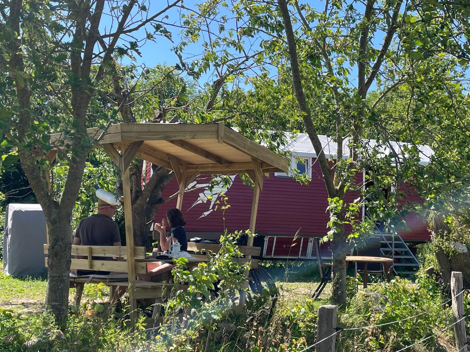 Zirkuswagen Nahe Ostsee Und Schlei Wagersrott Bagian luar foto